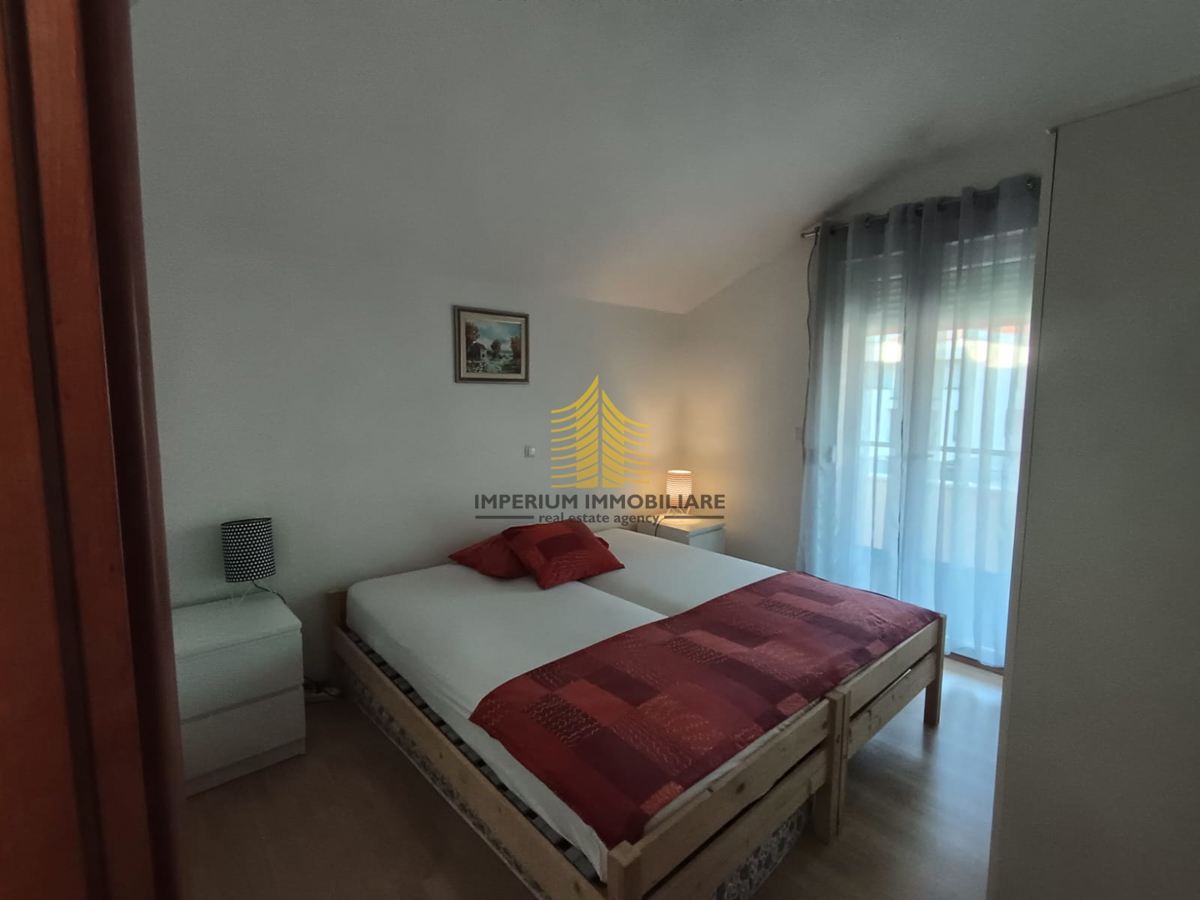 Appartamento, Vendita, Okrug, Okrug Donji, 110m2, 3,5 locali (3 camere + soggiorno doppio)