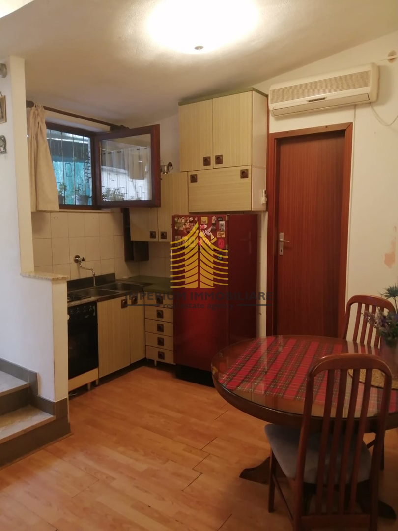 Casa, Vendita, Spalato, Varoš, 48m2, In fila