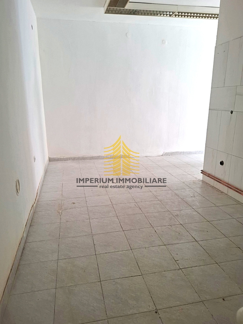 Locale commerciale, Vendita, Gornja Dubrava, Grana, 56m2, Spazio per servizi