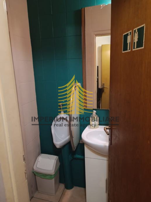 Locale commerciale, Vendita, Spalato, Mertojak, 48,5 m2, Locale per ristorazione