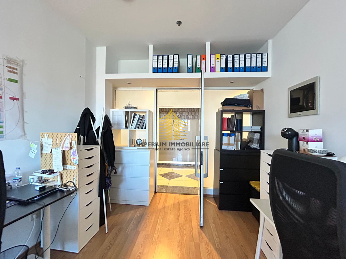 Locale commerciale, Vendita, Sesvete, 29,5 m2, Complesso commerciale