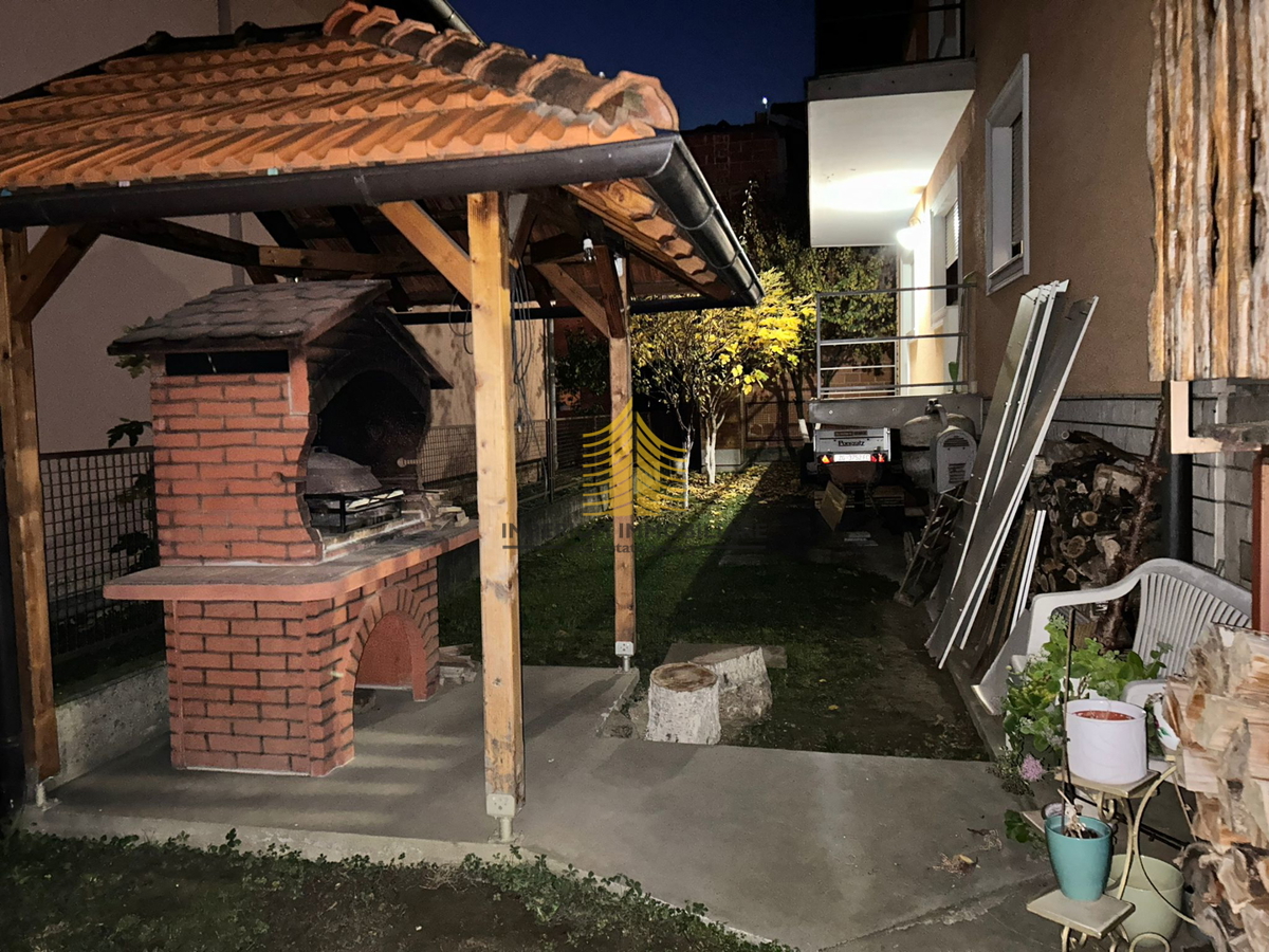 Casa, Vendita, Donja Dubrava, Trnava, 420m2, Indipendente