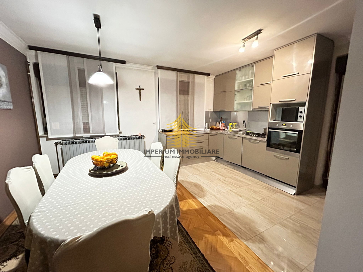 Casa, Vendita, Donja Dubrava, Trnava, 420m2, Indipendente