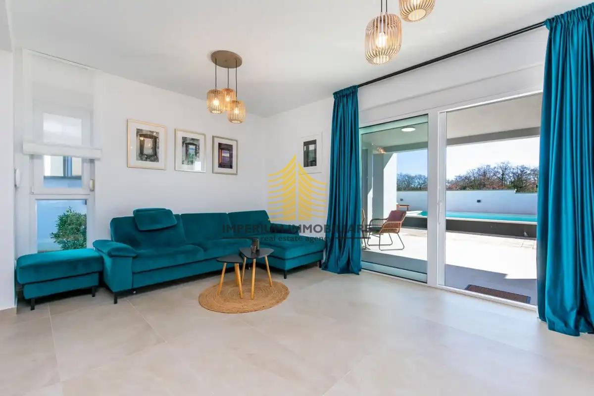 Casa, Vendita, Zona di Zara, Murvica, 100m2, A schiera