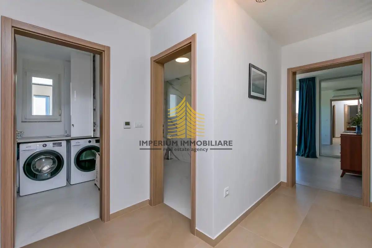Casa, Vendita, Zona di Zara, Murvica, 100m2, A schiera