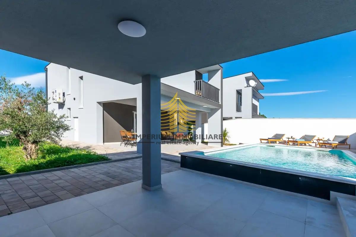 Casa, Vendita, Zona di Zara, Murvica, 100m2, A schiera