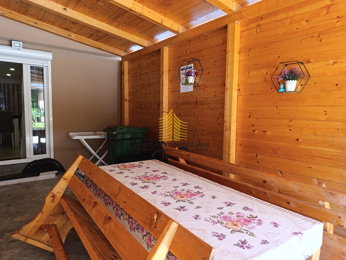 Casa, Vendita, Trogir, 122m2, Indipendente