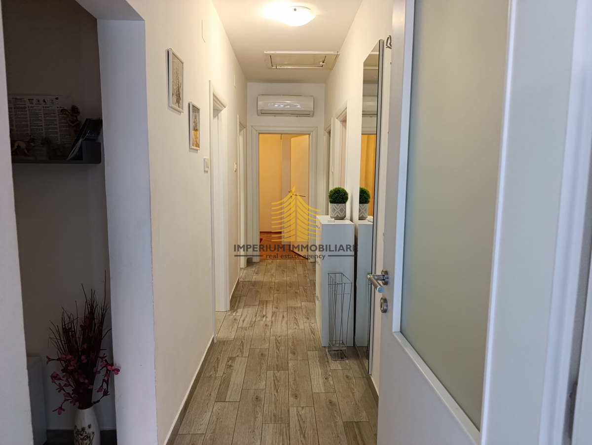 Casa, Vendita, Trogir, 122m2, Indipendente