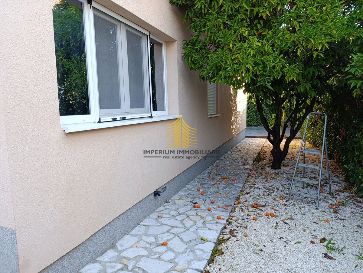 Casa, Vendita, Trogir, 122m2, Indipendente