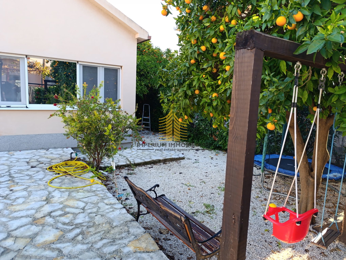 Casa, Vendita, Trogir, 122m2, Indipendente