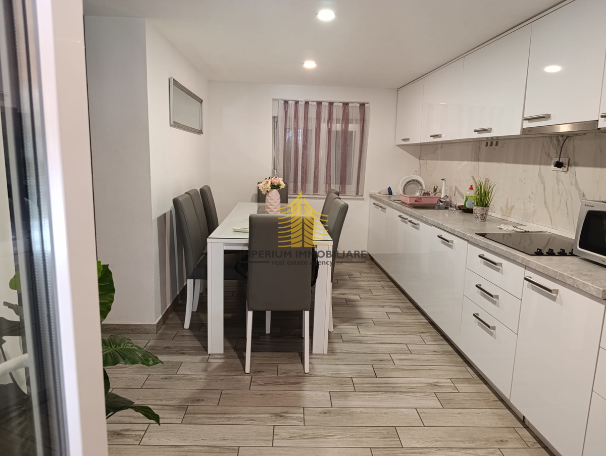 Casa, Vendita, Trogir, 122m2, Indipendente