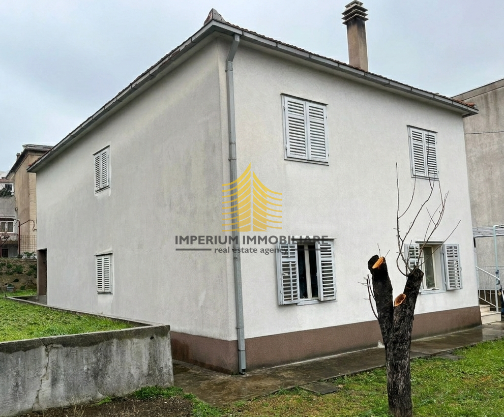 Casa, Vendita, Split, Kocunar, 240m2, Indipendente