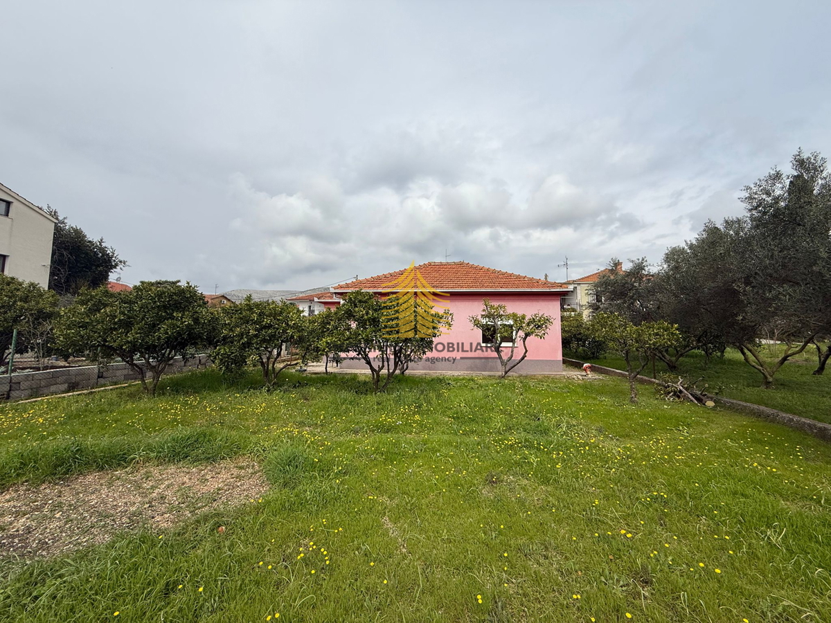 Casa, Vendita, Trogir, 64m2, Indipendente