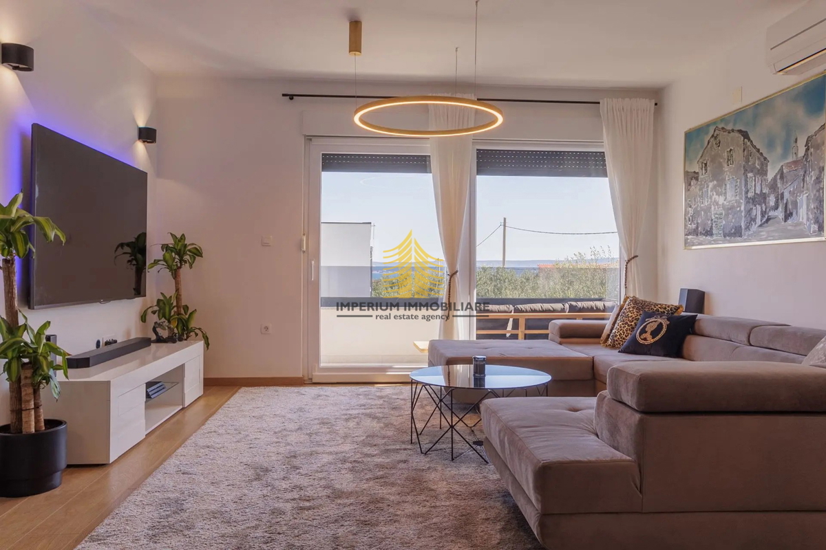 Casa, Vendita, Kaštel Stari, 190m2, Indipendente