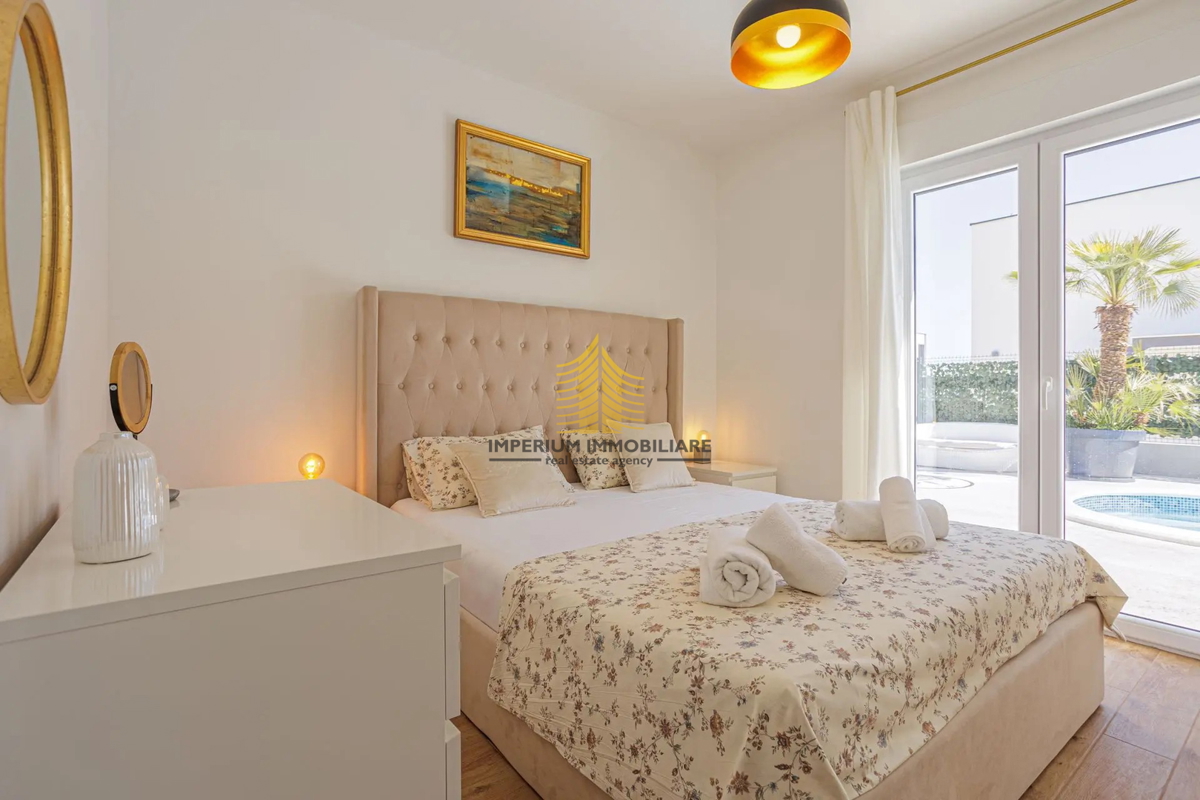 Casa, Vendita, Kaštel Stari, 190m2, Indipendente