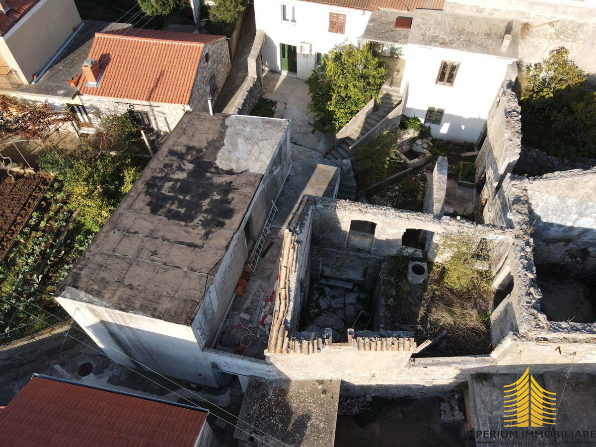 Immobili per vacanze, Vendita, Preko, 300m2, Appartamento