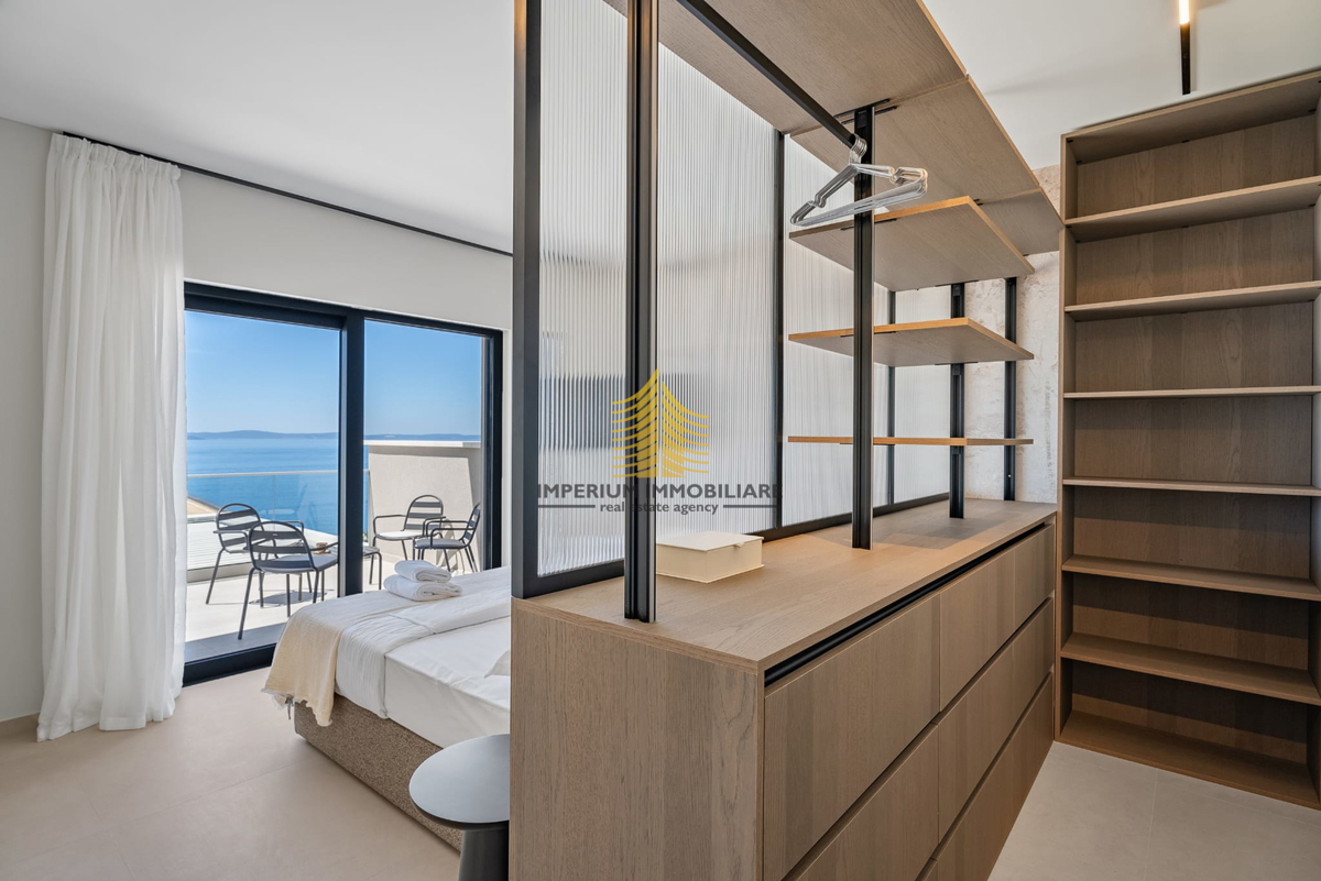 Casa, Vendita, Podstrana, 300m2, Villa