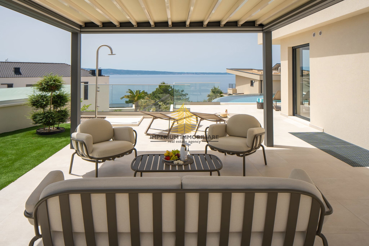 Casa, Vendita, Podstrana, 300m2, Villa