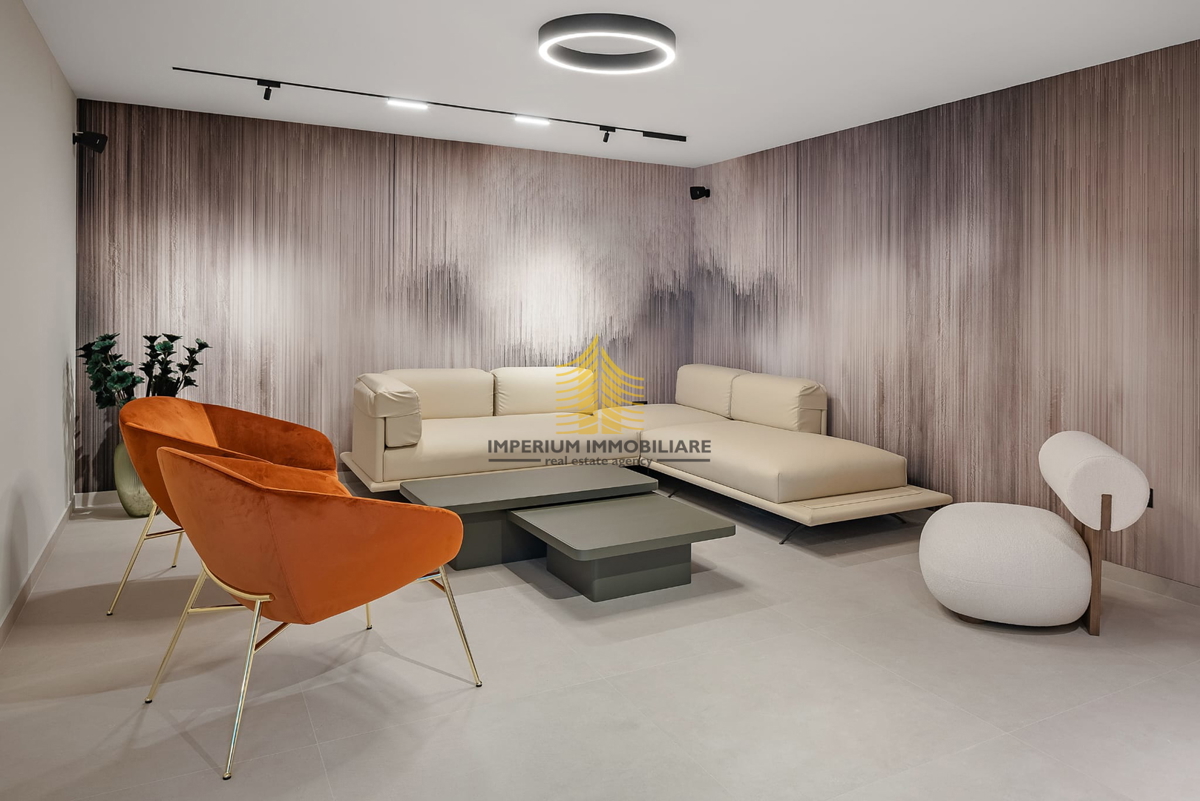 Casa, Vendita, Podstrana, 300m2, Villa