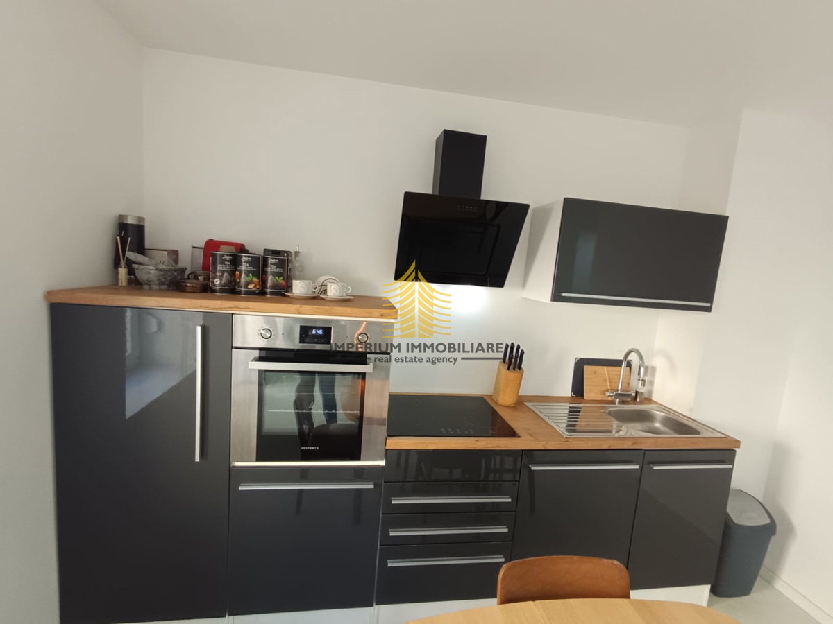 Appartamento, Vendita, Privlaka, 2,5 locali (2S+DB)