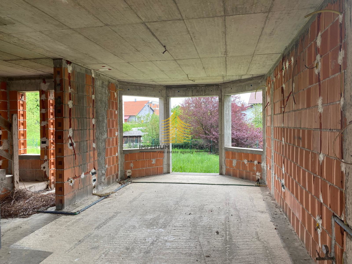 Casa, Vendita, Zagabria, Oporovec, 258,75 m2, Indipendente