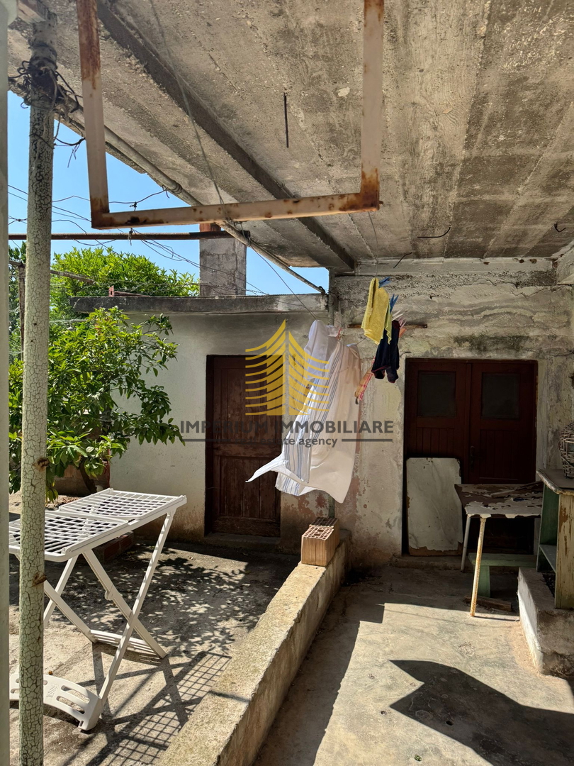 Casa, Vendita, Circondario, Okrug Gornji, 110m2, A schiera