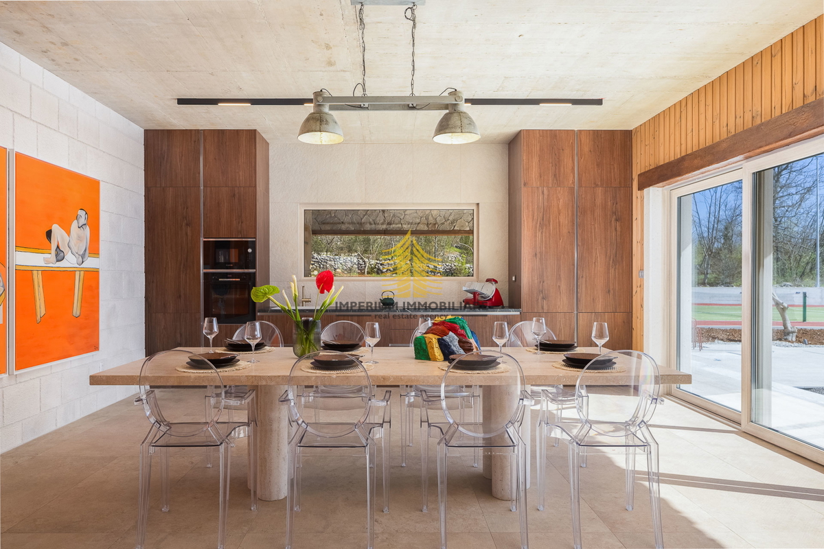 Casa, Vendita, Prisoje, 240m2, Indipendente