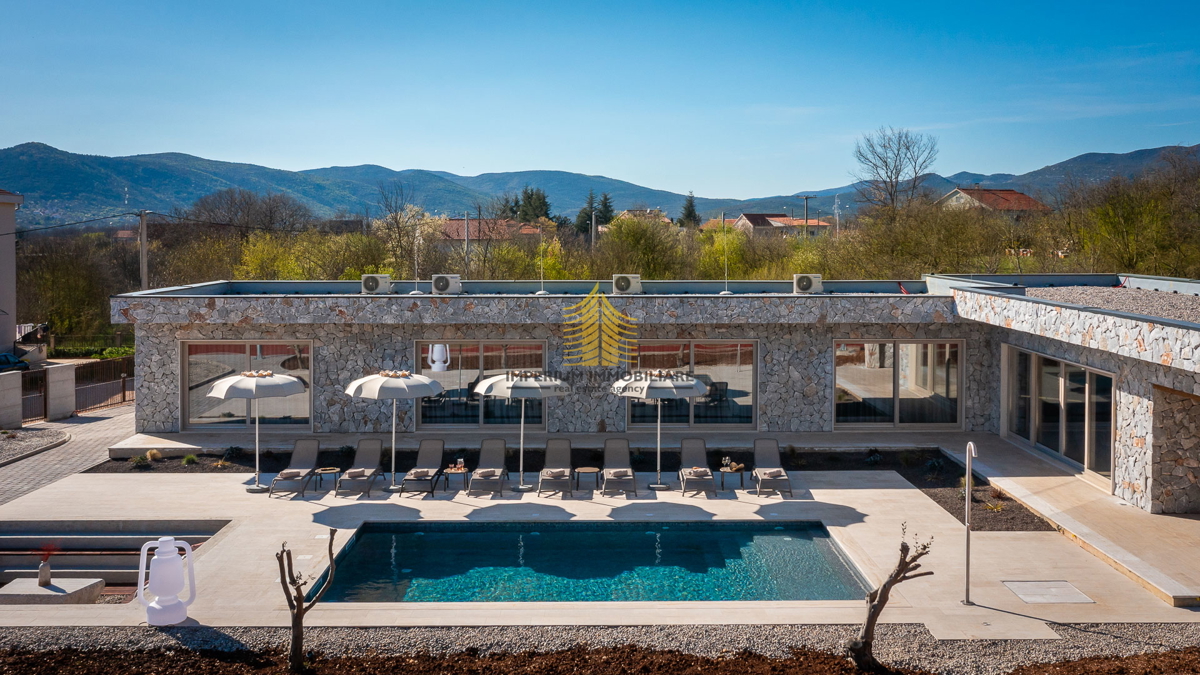 Casa, Vendita, Prisoje, 240m2, Indipendente