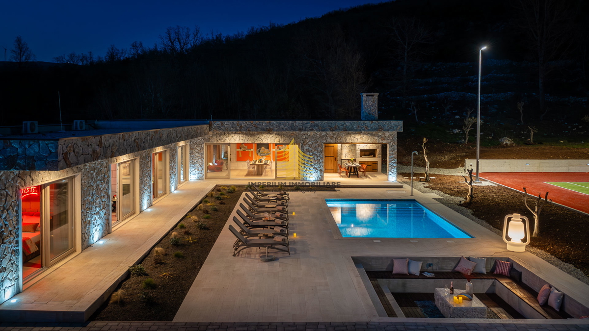 Casa, Vendita, Prisoje, 240m2, Indipendente