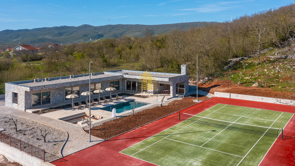 Casa, Vendita, Prisoje, 240m2, Indipendente