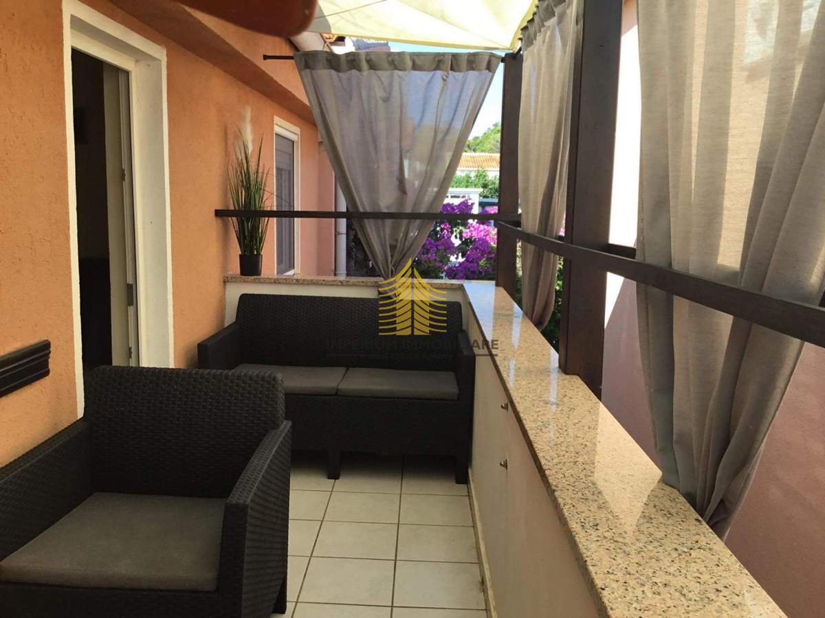 Immobili per vacanze, Vendita, Vir, 188m2, Casa per il fine settimana