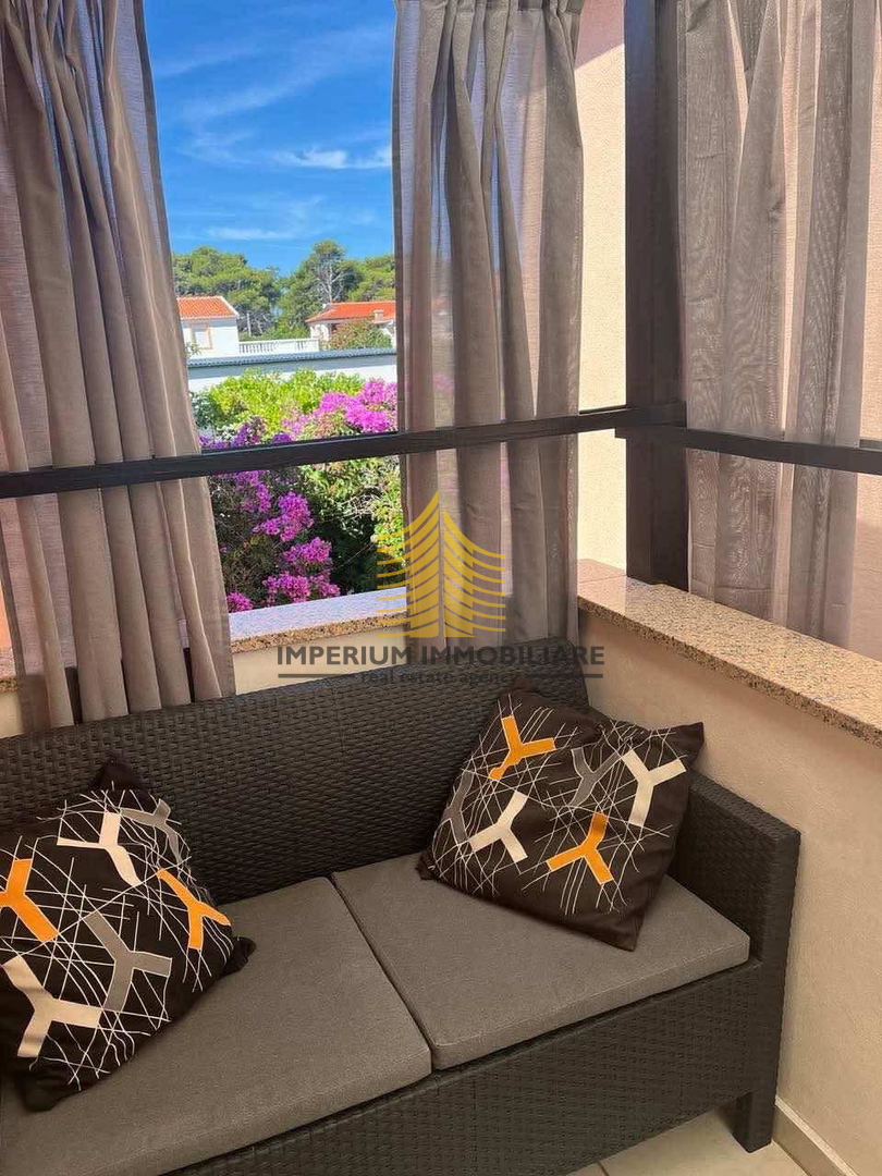 Immobili per vacanze, Vendita, Vir, 188m2, Casa per il fine settimana