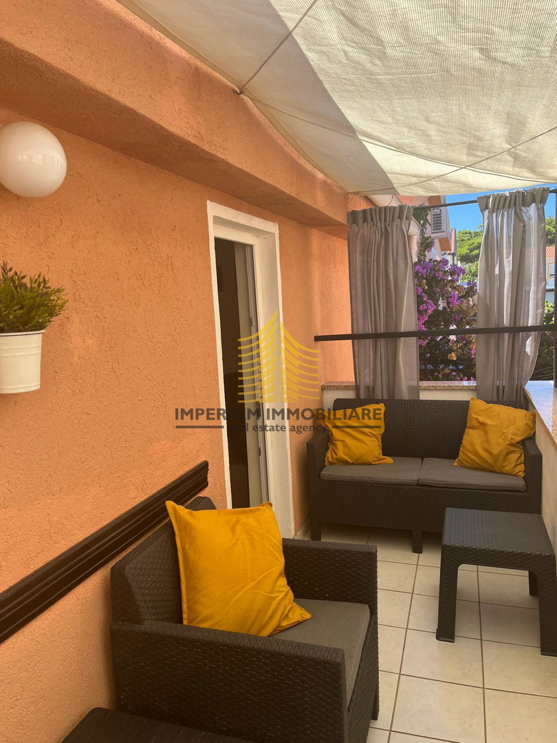 Immobili per vacanze, Vendita, Vir, 188m2, Casa per il fine settimana