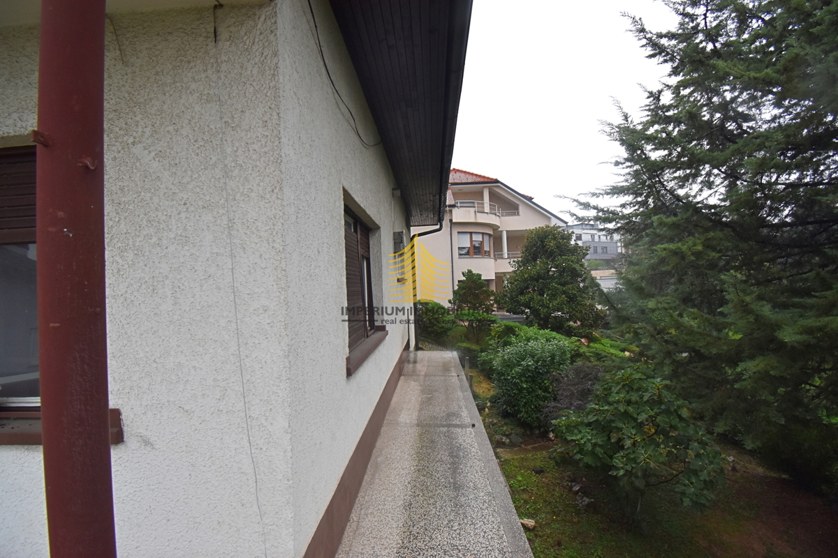 Casa, Vendita, Gornji Grad - Medveščak, Gornji grad, 300m2, Indipendente