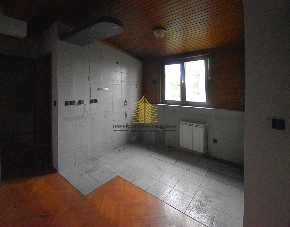 Casa, Vendita, Gornji Grad - Medveščak, Gornji grad, 300m2, Indipendente
