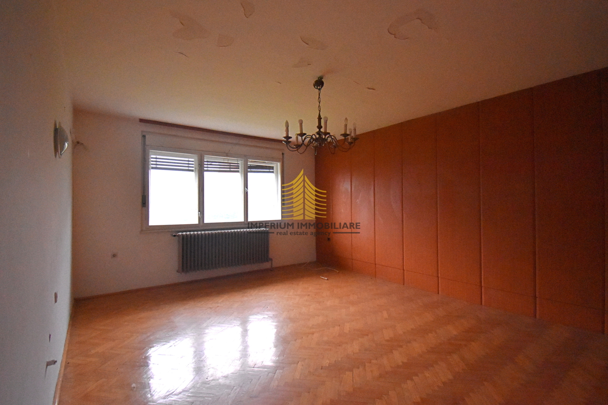 Casa, Vendita, Gornji Grad - Medveščak, Gornji grad, 300m2, Indipendente