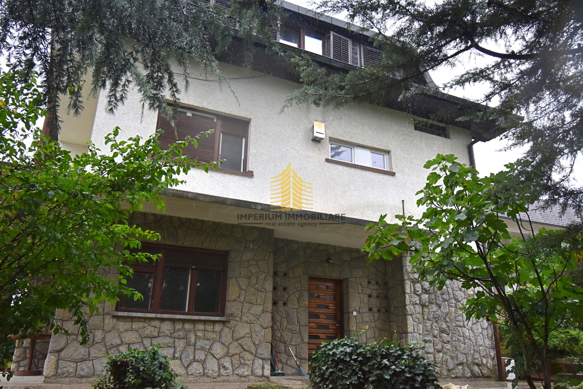 Casa, Vendita, Gornji Grad - Medveščak, Gornji grad, 300m2, Indipendente