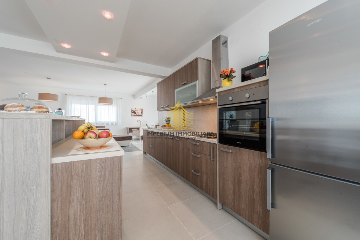 Casa, Vendita, Sukošan, Debeljak, 188m2, Villa