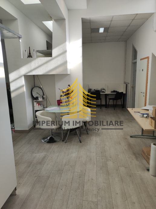 Locale commerciale, Vendita, Spalato, Spinut, 638m2, Altro