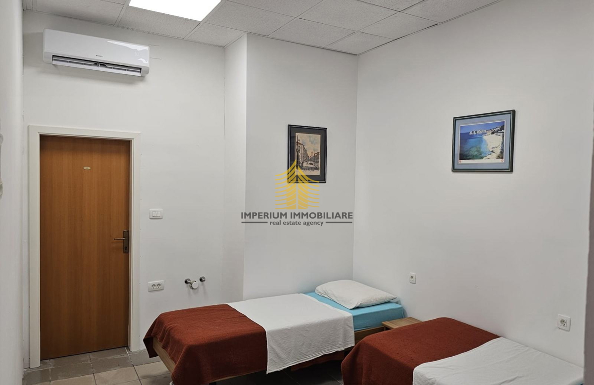 Locale commerciale, Vendita, Spalato, Spinut, 638m2, Altro