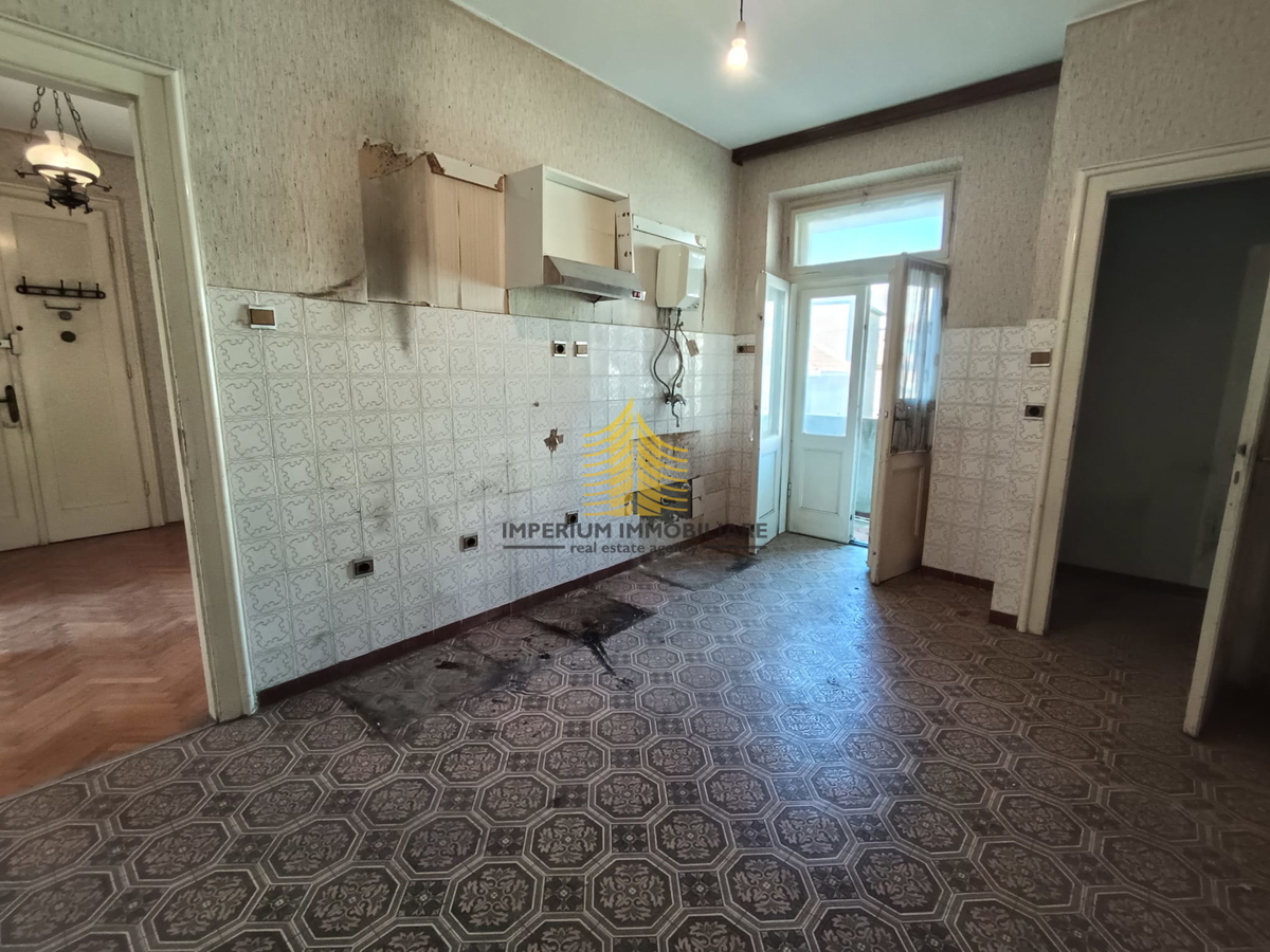 Appartamento, Vendita, Spalato, Gripe, 65m2, 2,5 vani (2 camere + soggiorno)