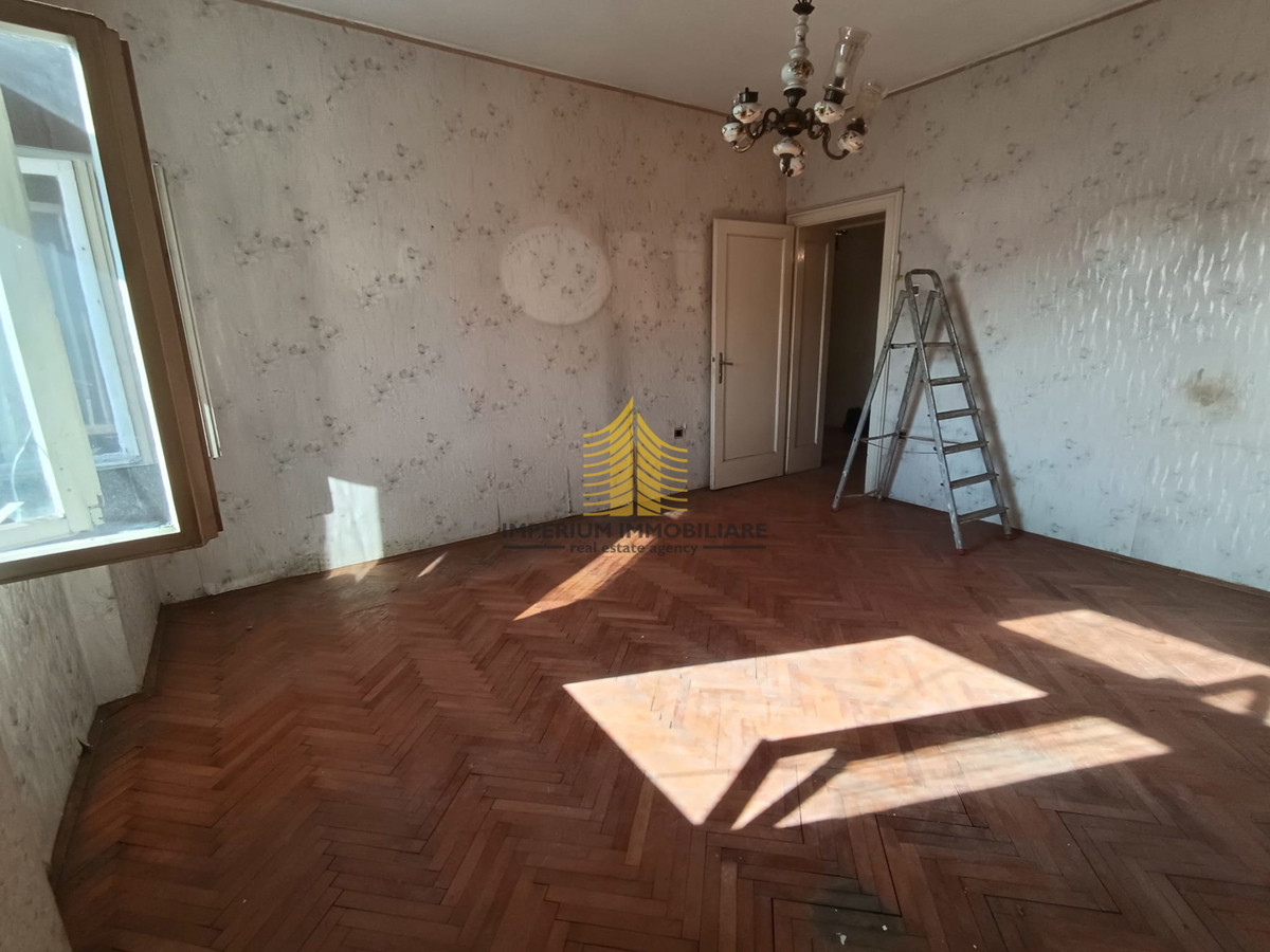 Appartamento, Vendita, Spalato, Gripe, 65m2, 2,5 vani (2 camere + soggiorno)