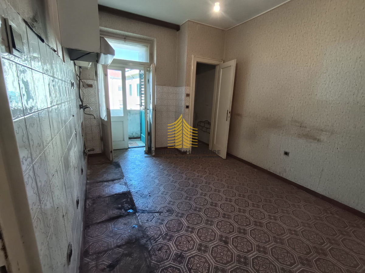 Appartamento, Vendita, Spalato, Gripe, 65m2, 2,5 vani (2 camere + soggiorno)