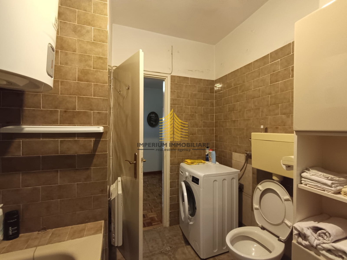 Appartamento, Vendita, Trogir, 68m2, 1,5 vani (1S+DB)