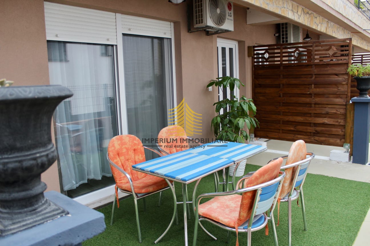 Appartamento, Vendita, Okrug, Okrug Gornji, 68m2, 2,5 locali (2 camere da letto + soggiorno con angolo cottura)