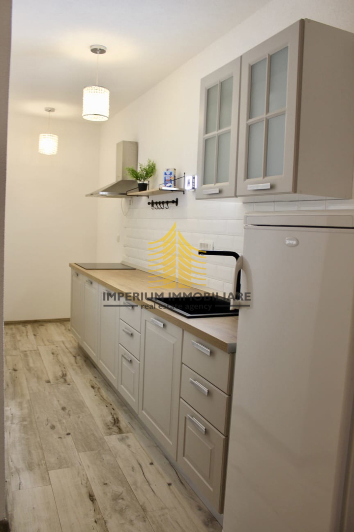 Appartamento, Vendita, Okrug, Okrug Gornji, 68m2, 2,5 locali (2 camere da letto + soggiorno con angolo cottura)