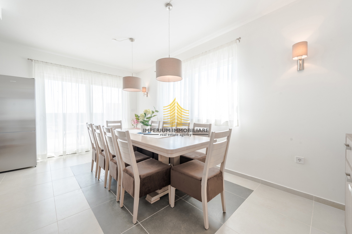 Casa, Vendita, Sukošan, Debeljak, 188m2, Villa