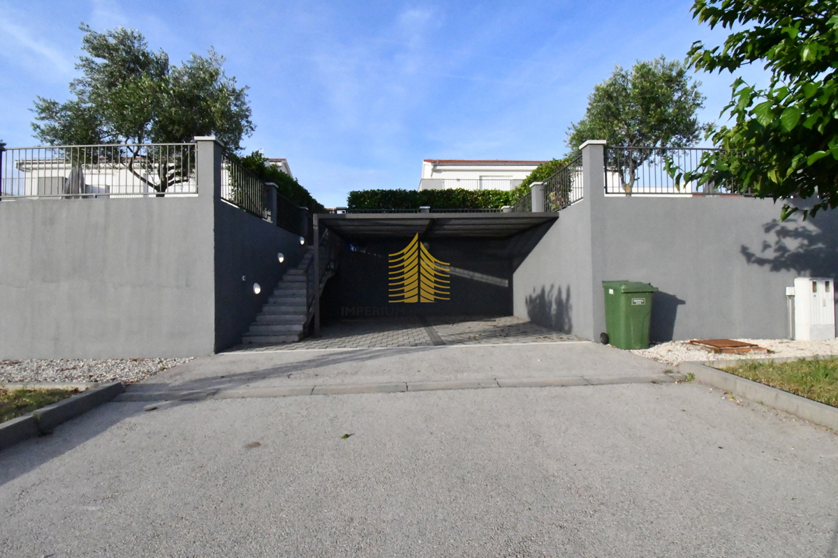 Casa, Vendita, Sukošan, Debeljak, 188m2, Villa