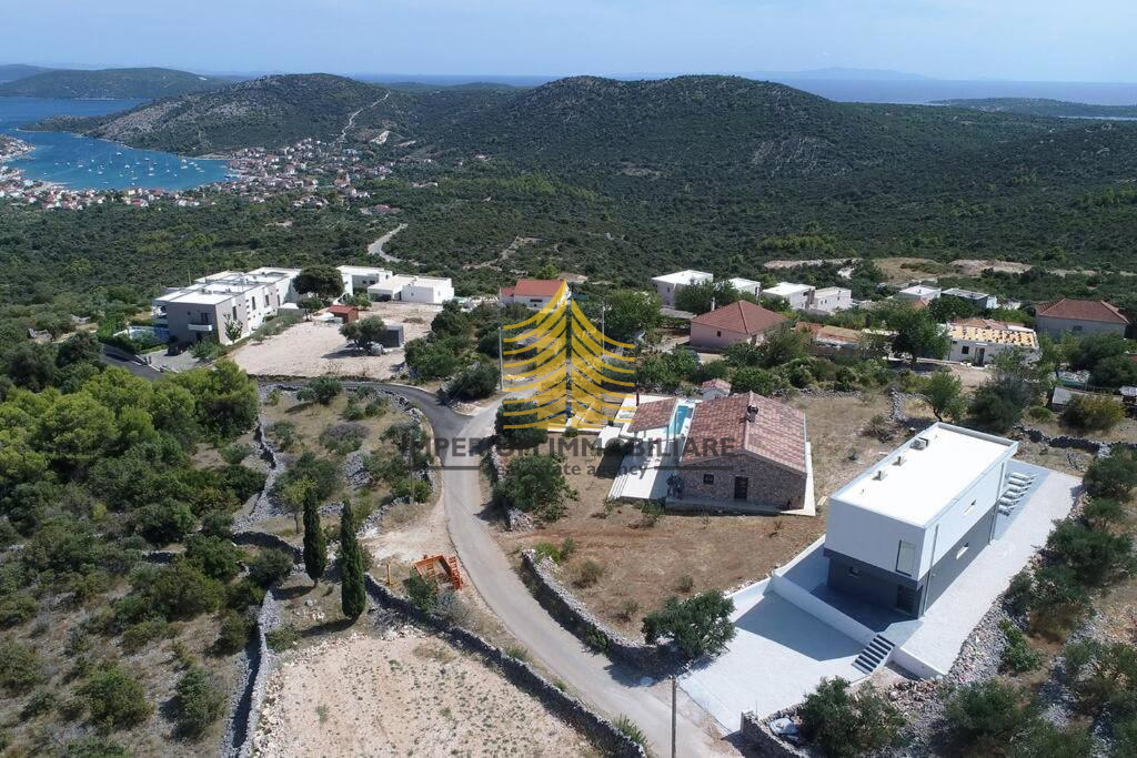Casa, Vendita, Marina, Vinišće, 180m2, Indipendente