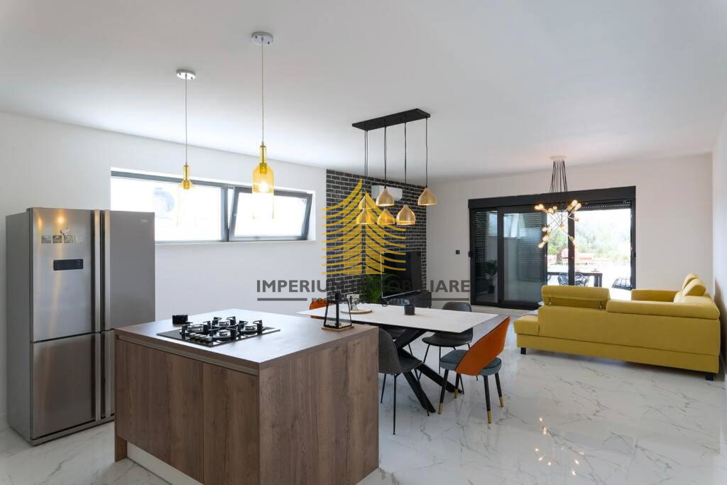 Casa, Vendita, Marina, Vinišće, 180m2, Indipendente